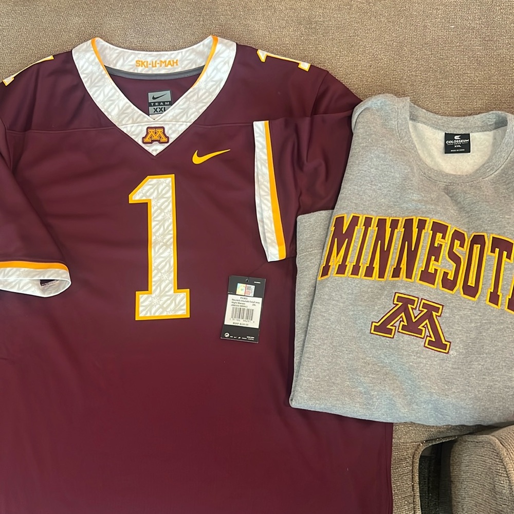 University of Minnesota Gophers Football Jersey NWT AND sweatshirt XXL 2X Mens